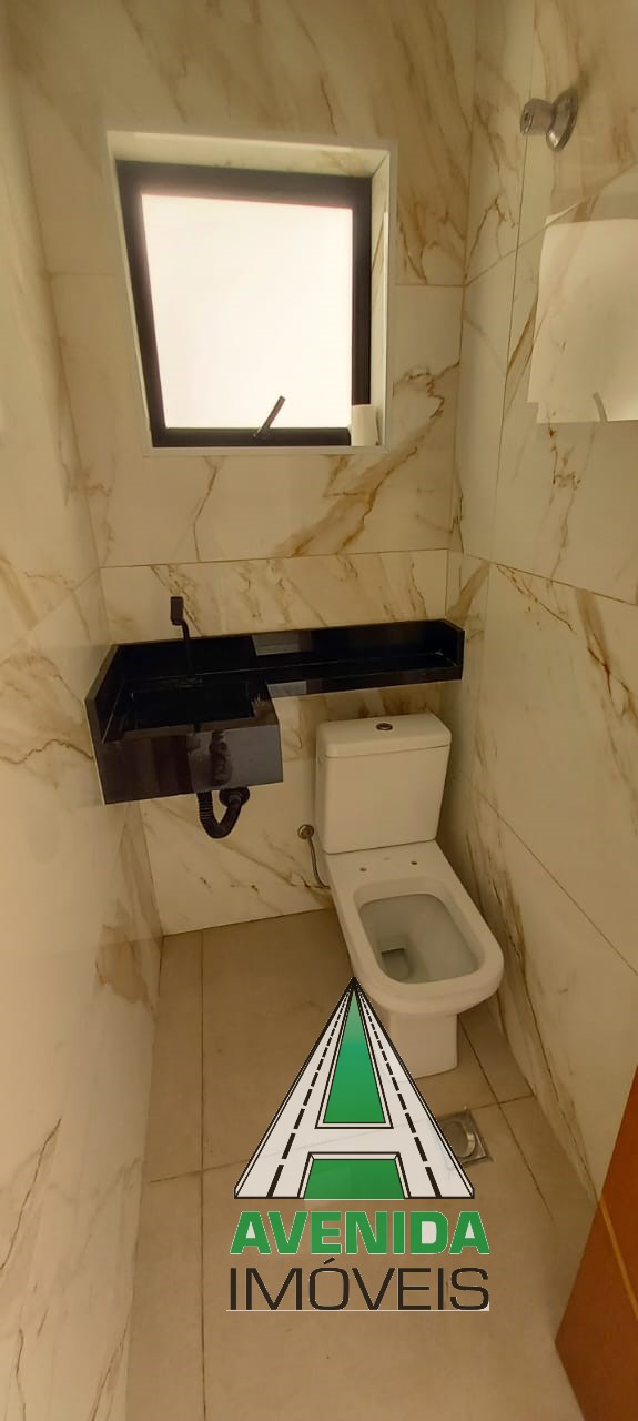 Lindo sobrado, 138 m² c/ 3 dormitórios na Vila Iris em São Bernardo do Campo