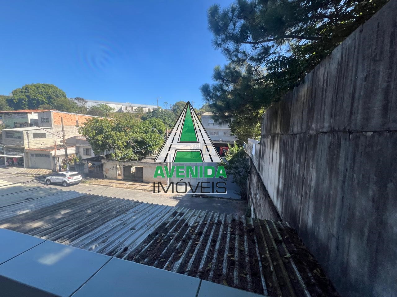 Casa  c/ 301 m² no Bairro Planalto em São Bernardo do Campo