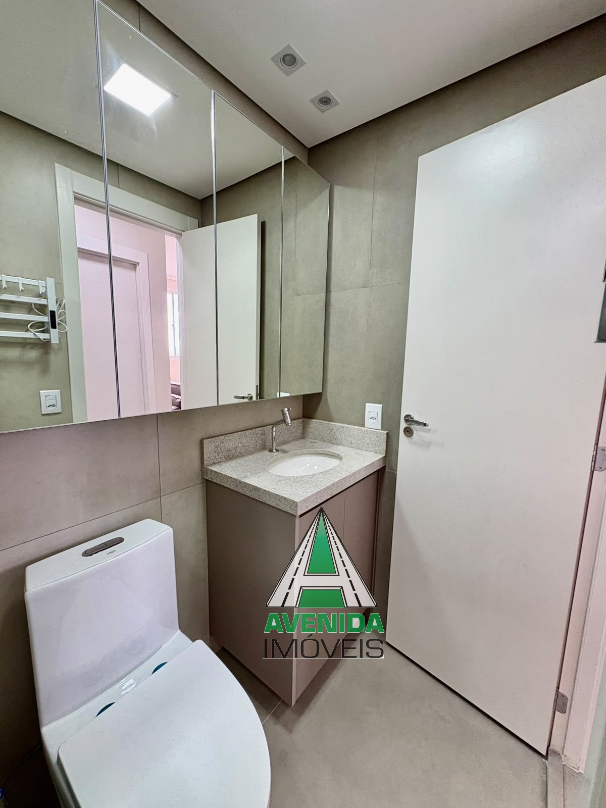 Ap. 37 m² mobiliado, Bairro Jardim - Santo André